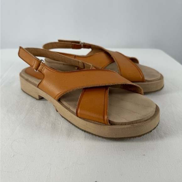 Zara Leather Criss Cross Strap Sandal in Brown‎ Size 6 or 36 - Picture 3 of 9